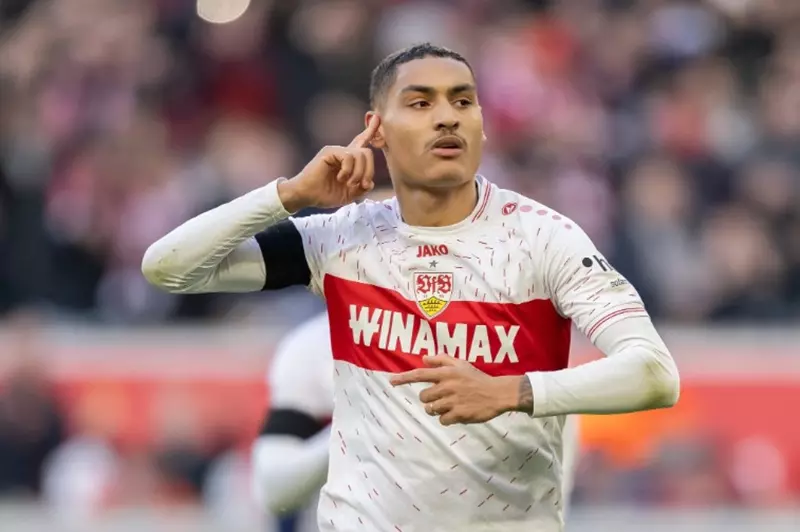 إنزو ميلوت لاعب شتوتجارت
